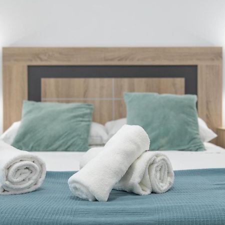 Travel Habitat La Marina Real Apartman Valencia Kültér fotó