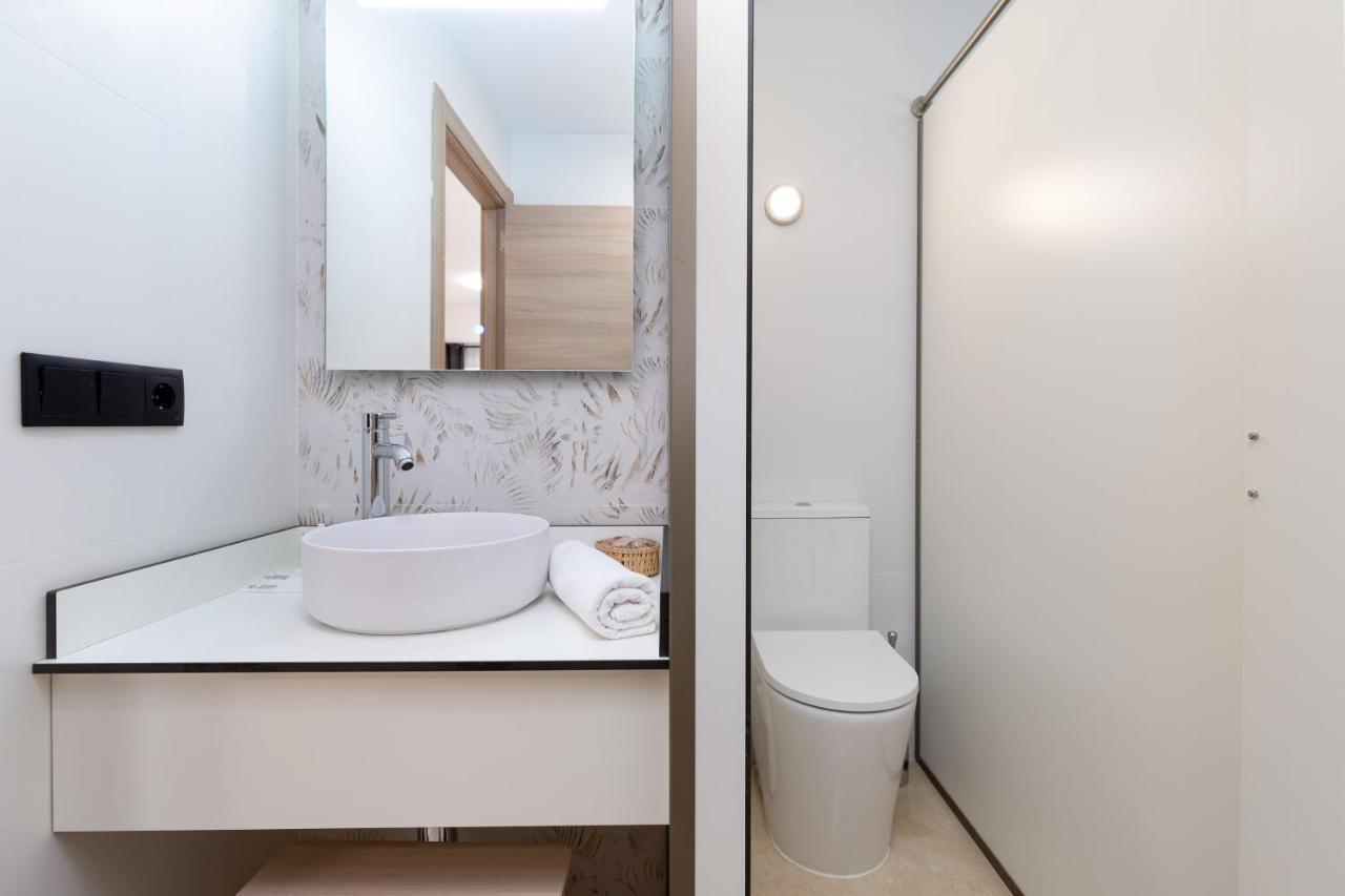 Travel Habitat La Marina Real Apartman Valencia Kültér fotó