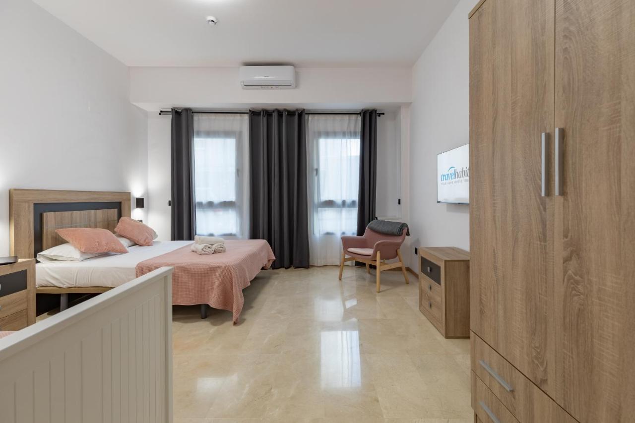 Travel Habitat La Marina Real Apartman Valencia Kültér fotó