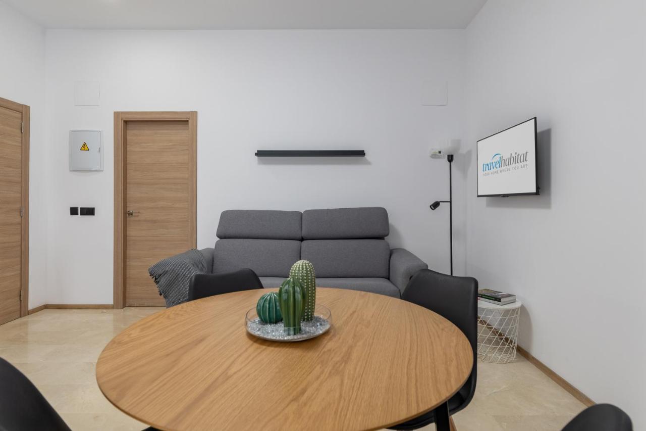 Travel Habitat La Marina Real Apartman Valencia Kültér fotó
