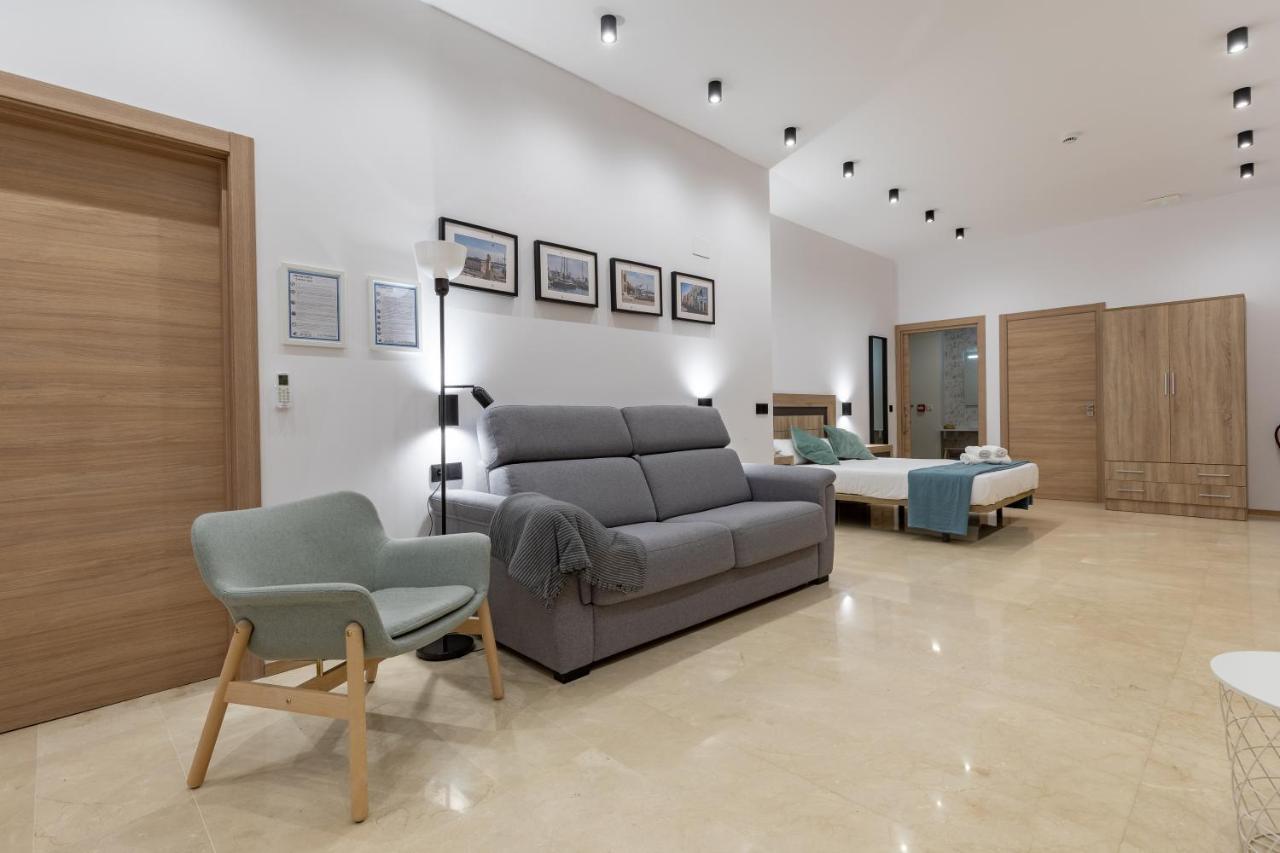 Travel Habitat La Marina Real Apartman Valencia Kültér fotó