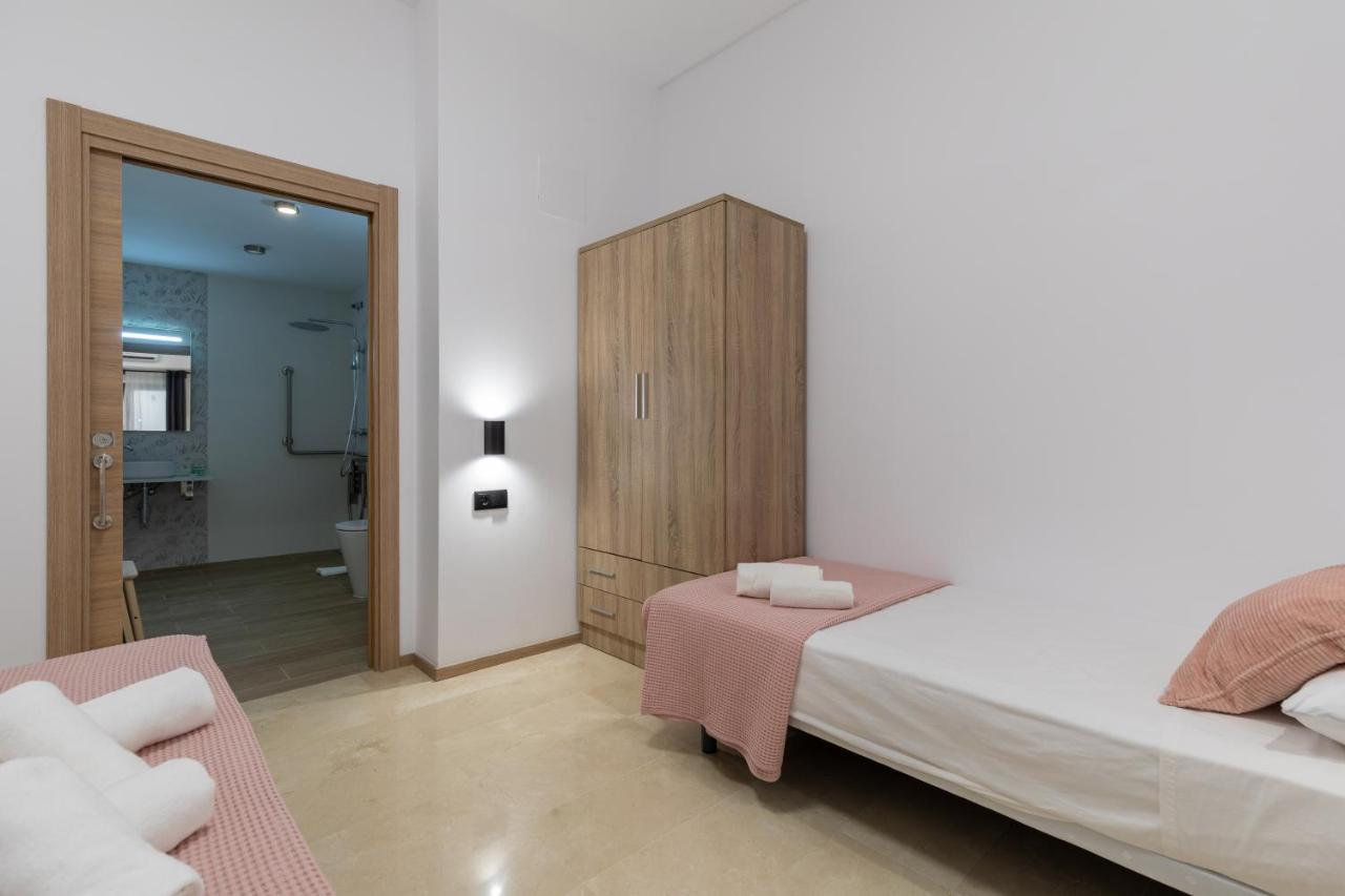 Travel Habitat La Marina Real Apartman Valencia Kültér fotó