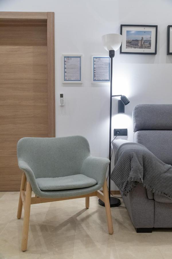Travel Habitat La Marina Real Apartman Valencia Kültér fotó